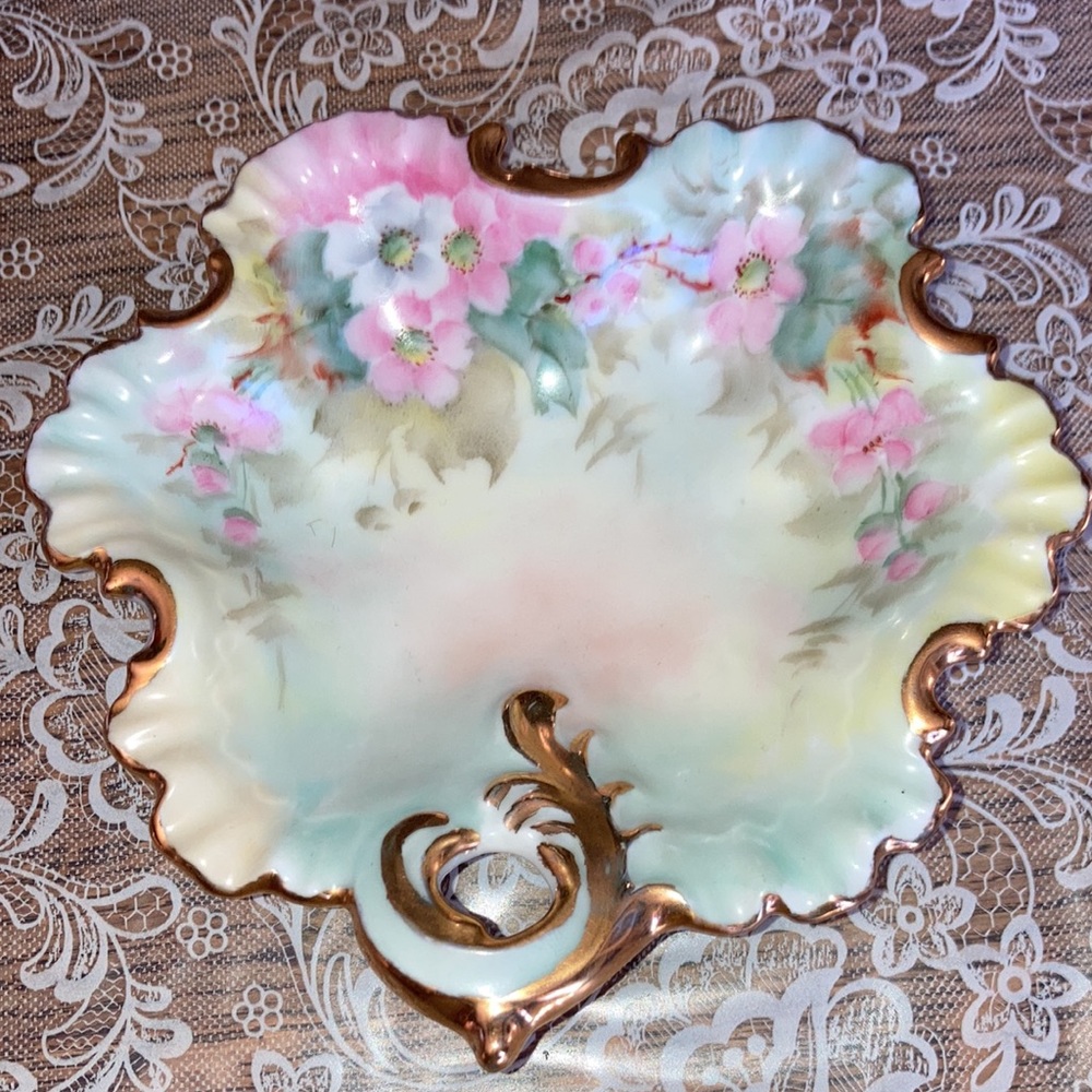Beautifully hand painted w/wild roses 6” dia. nuts/candy dish w/gold trim. $29 - Picture 3 of 3